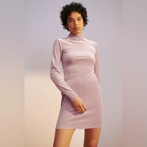 H&M | Dresses | Nwt Hm Velour Bodycon Dress In Light Purple | Poshmark